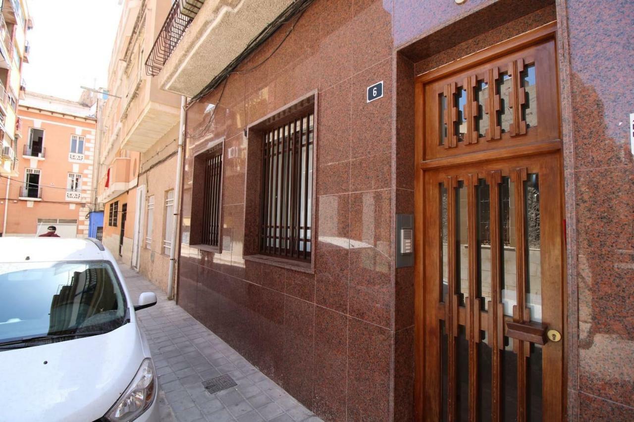 Big Apartment With Unique Patio Near Santa Barbara Castle Alicante Exterior photo