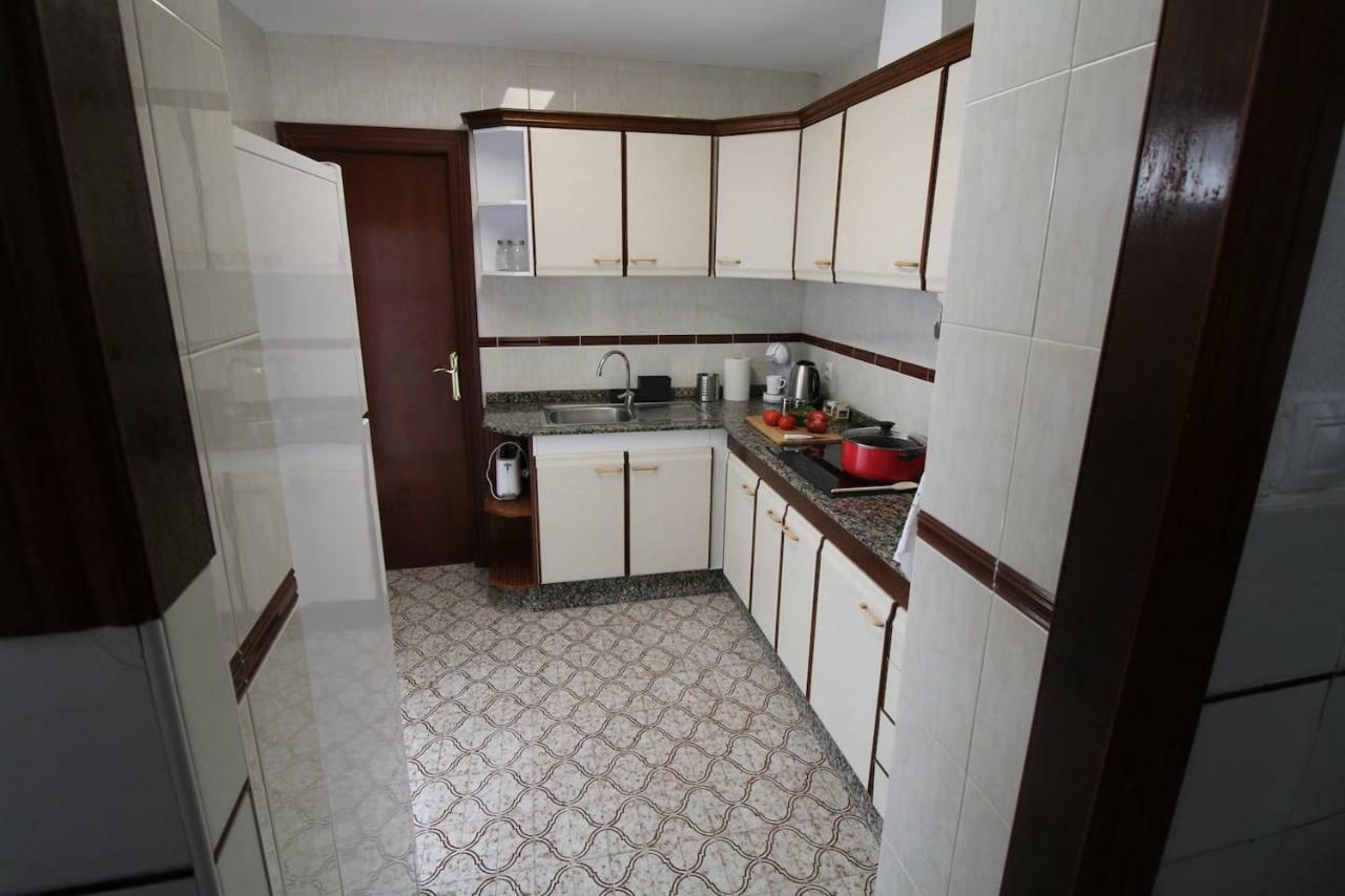 Big Apartment With Unique Patio Near Santa Barbara Castle Alicante Exterior photo